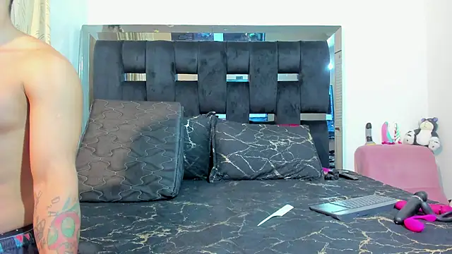 AnderAndMartina online show from September 2025 10:06:01 PM