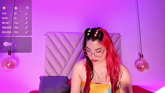 EmmaSwift  online show from February 2026 02:00:02 AM