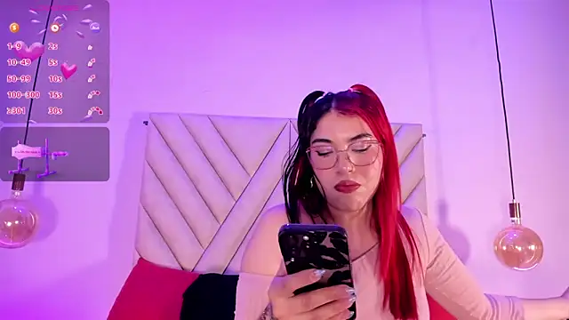 EmmaSwift  online show from March 2026 10:30:01 PM