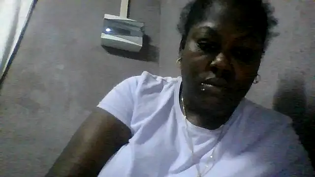 XgeileKutje online show from November 2025 08:15:02 AM