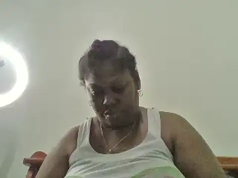 XgeileKutje online show from February 2025 12:19:02 AM