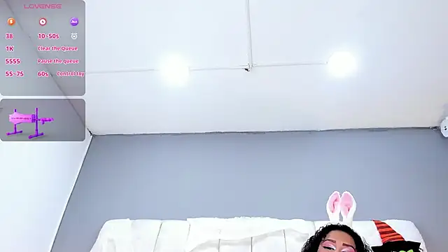 Ashleyy23x online show from October 2025 08:10:01 PM