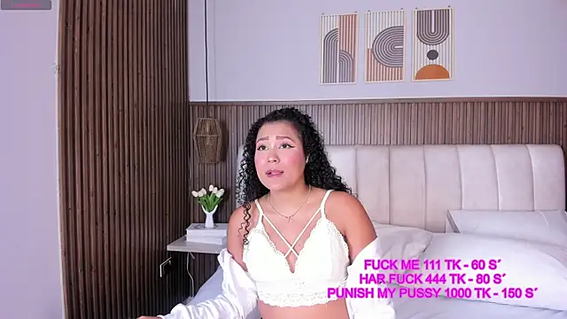 Snapshot of Ashleyy23x chatting on May 2026 07:35:01 PM Ashleyy23x online show from May 2026 07:35:01 PM