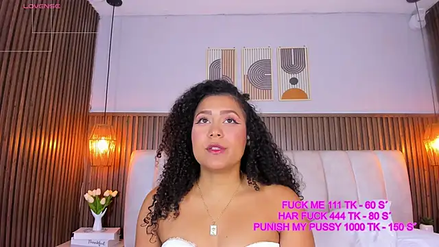 Ashleyy23x online show from June 2026 07:52:01 PM