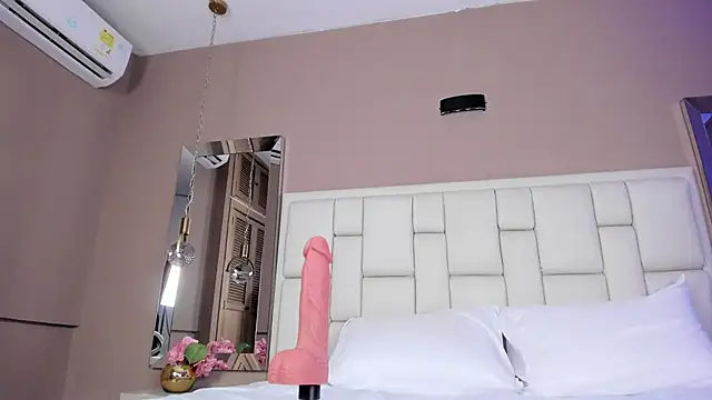 Ashleyy23x online show from October 2025 08:41:02 PM