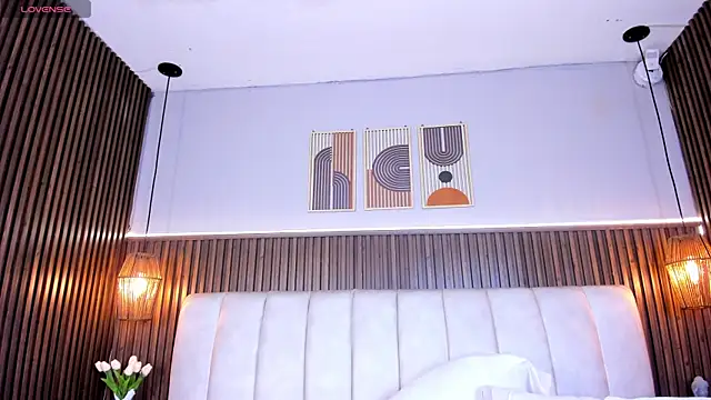 Ashleyy23x online show from April 2026 07:37:01 PM