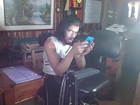 Snapshot of Dr_Pocholate84 chatting on March 2026 08:43:01 PM Dr Pocholate84 online show from March 2026 08:43:01 PM