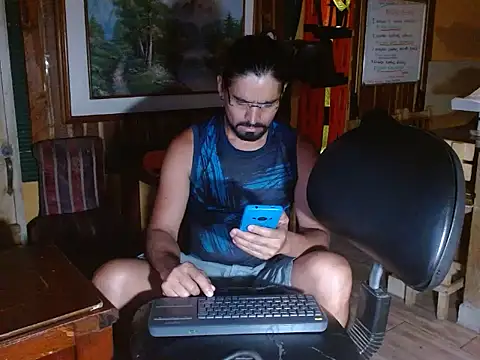 Snapshot of Dr_Pocholate84 chatting on June 2026 11:16:01 PM Dr Pocholate84 online show from June 2026 11:16:01 PM