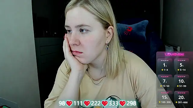 Olivia Munk online show from April 2026 03:46:01 AM