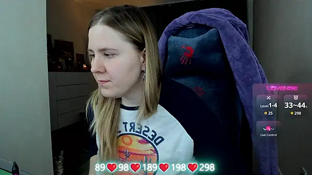 Snapshot of Olivia_Munk chatting on February 2026 06:22:01 AM Olivia Munk online show from February 2026 06:22:01 AM