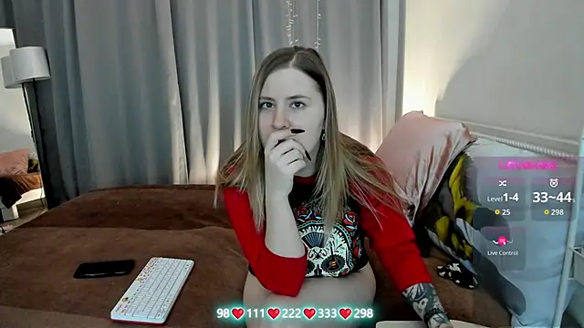 Snapshot of Olivia_Munk chatting on February 2026 04:45:01 AM Olivia Munk online show from February 2026 04:45:01 AM