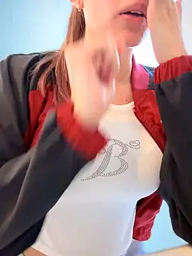 MichelleFerry  online show from October 2025 09:46:01 PM