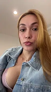 MichelleFerry  online show from November 2025 02:05:02 AM