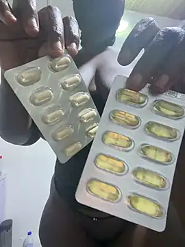 sweet1111 online show from March 2026 08:01:01 AM