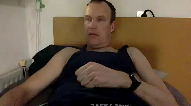 dlvis12 online show from March 2025 07:44:01 PM