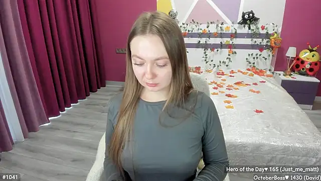Snapshot of LizaGost chatting on October 2025 11:44:02 AM LizaGost online show from October 2025 11:44:02 AM