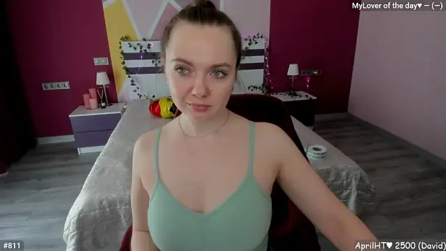 Snapshot of LizaGost chatting on April 2026 11:36:02 AM LizaGost online show from April 2026 11:36:02 AM