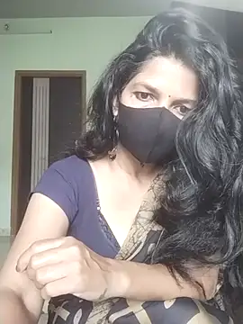 Snapshot of Shuttii_25 chatting on October 2025 07:32:01 AM Shuttii 25 online show from October 2025 07:32:01 AM