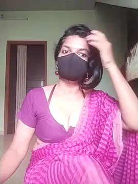 Snapshot of Shuttii_25 chatting on October 2025 06:44:02 AM Shuttii 25 online show from October 2025 06:44:02 AM