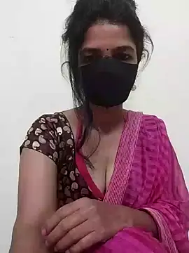 Snapshot of Shuttii_25 chatting on January 2025 04:06:01 AM Shuttii 25 online show from January 2025 04:06:01 AM