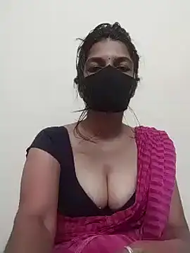 Snapshot of Shuttii_25 chatting on March 2025 06:00:02 PM Shuttii 25 online show from March 2025 06:00:02 PM