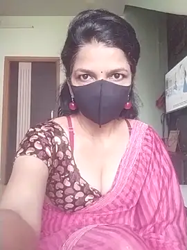 Snapshot of Shuttii_25 chatting on October 2025 04:35:01 AM Shuttii 25 online show from October 2025 04:35:01 AM