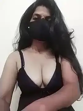 Snapshot of Shuttii_25 chatting on January 2025 11:12:02 AM Shuttii 25 online show from January 2025 11:12:02 AM