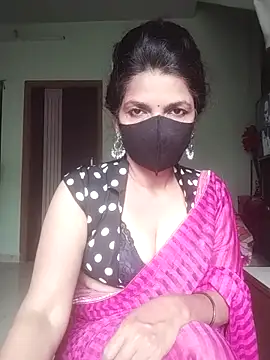 Snapshot of Shuttii_25 chatting on October 2025 06:25:02 AM Shuttii 25 online show from October 2025 06:25:02 AM