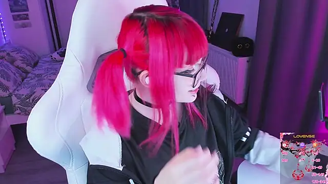 Yumi Youkai online show from October 2025 07:15:02 PM