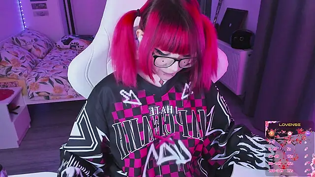 Yumi Youkai online show from March 2026 06:57:02 PM