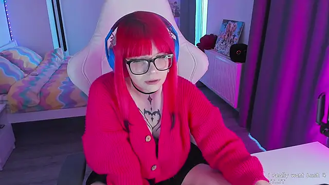 Yumi Youkai online show from March 2025 03:25:01 PM