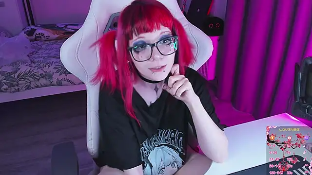 Yumi Youkai online show from November 2025 07:57:01 AM