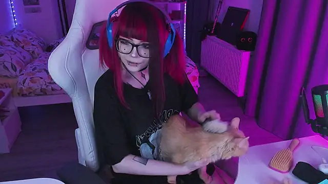 Yumi Youkai online show from February 2026 02:48:01 PM