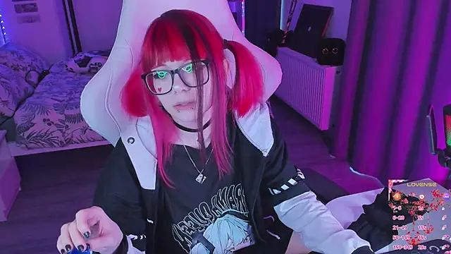 Yumi Youkai online show from October 2025 12:50:01 PM