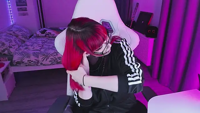 Yumi Youkai online show from February 2026 07:13:01 PM