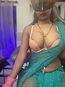 PARI Hun online show from April 2026 09:05:01 PM