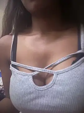 PARI Hun online show from March 2026 09:41:01 PM