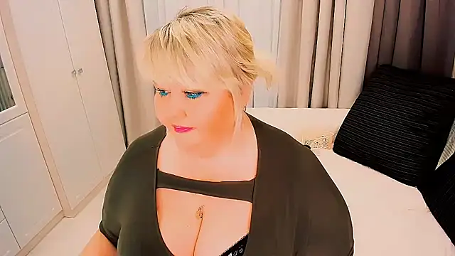 BIGTITSBBW online show from November 2025 12:49:01 PM