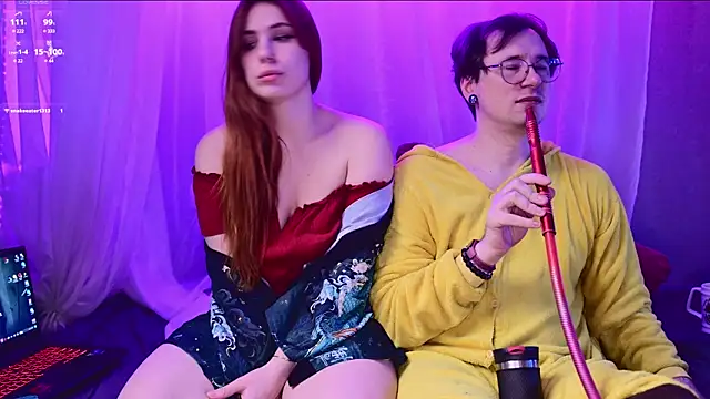 Claudia and elon  online show from March 2025 11:47:01 PM