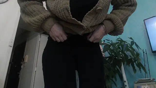 BabyNila online show from December 2024 09:17:01 PM