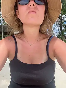 BabyNila online show from February 2026 04:45:02 AM