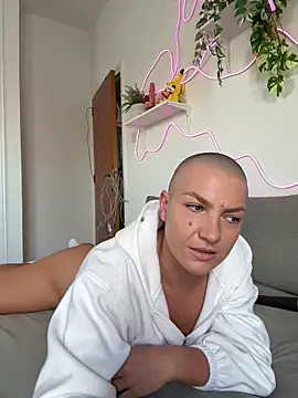 PaulinaSchubert1 online show from March 2026 02:25:01 PM
