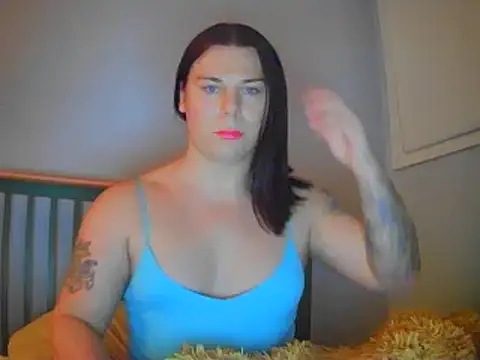 Snapshot of KevieWantsABoobJob chatting on January 2025 01:45:01 AM KevieWantsABoobJob online show from January 2025 01:45:01 AM