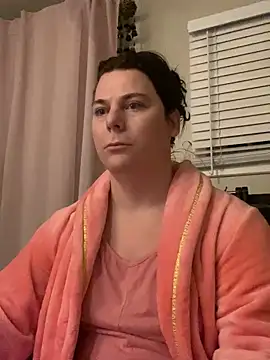 Snapshot of KevieWantsABoobJob chatting on January 2025 11:10:01 AM KevieWantsABoobJob online show from January 2025 11:10:01 AM