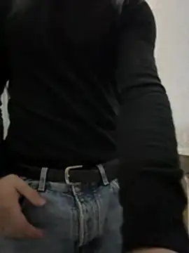 giovanni5281 online show from February 2026 03:56:01 PM