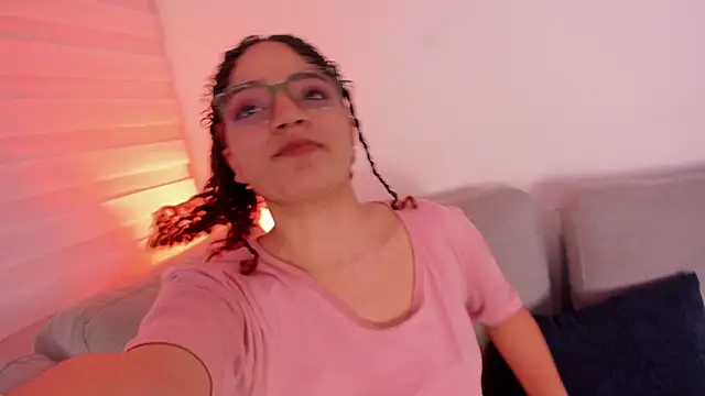 DAHLIA BROWNIE online show from January 2025 07:32:02 AM