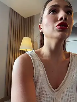 AnnaCastillo  online show from June 2026 08:42:01 PM