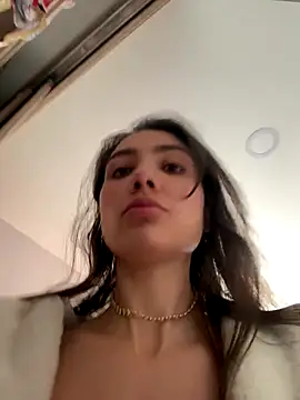 AnnaCastillo  online show from December 2025 02:52:01 PM