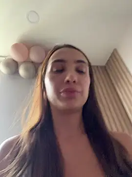 AnnaCastillo  online show from April 2026 08:49:01 PM