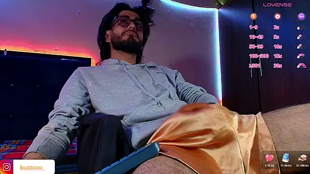 kuzzcoo online show from February 2026 01:52:02 PM